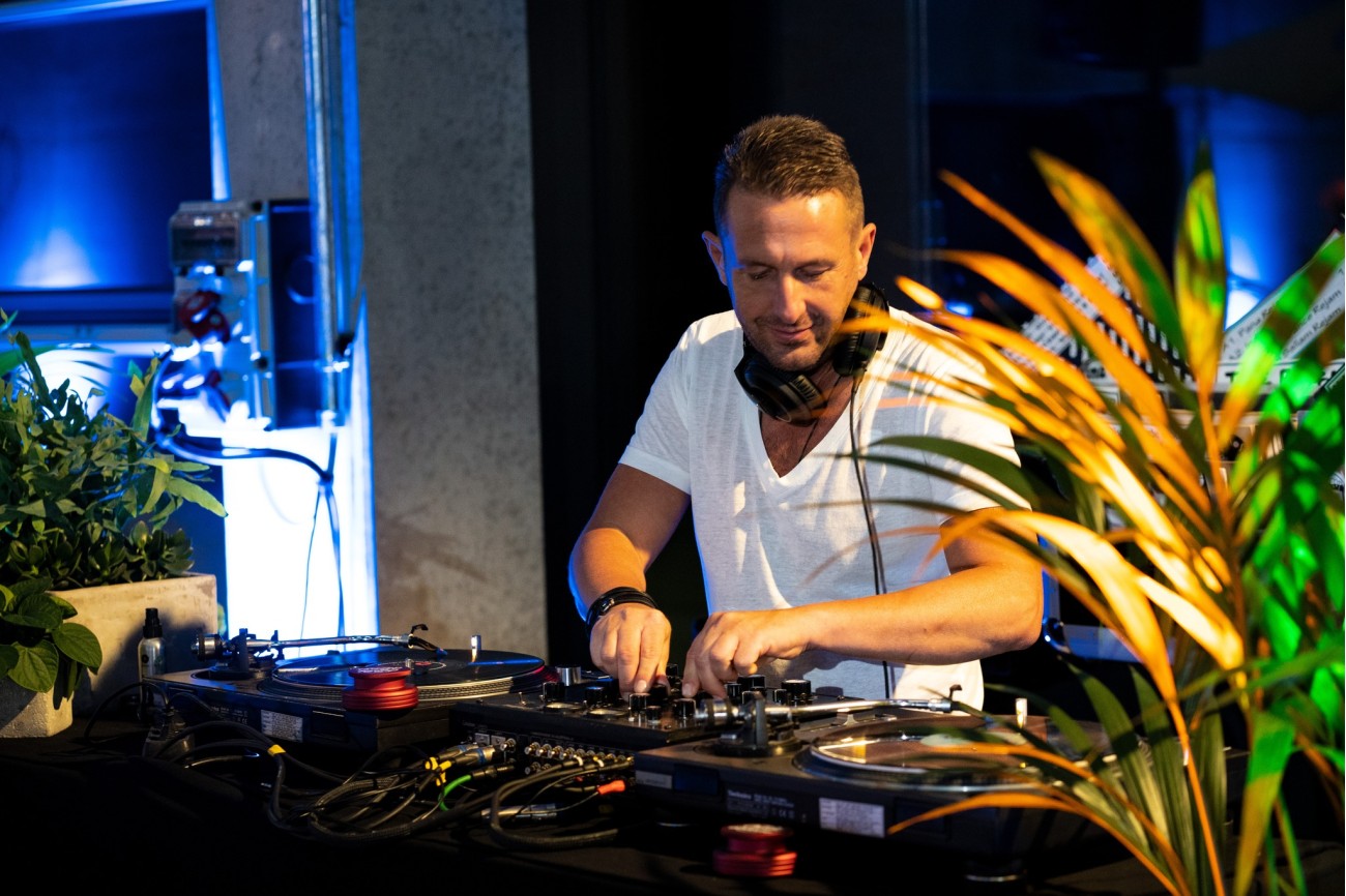 Event DJ Düsseldorf | Hochzeit, Firmenevent